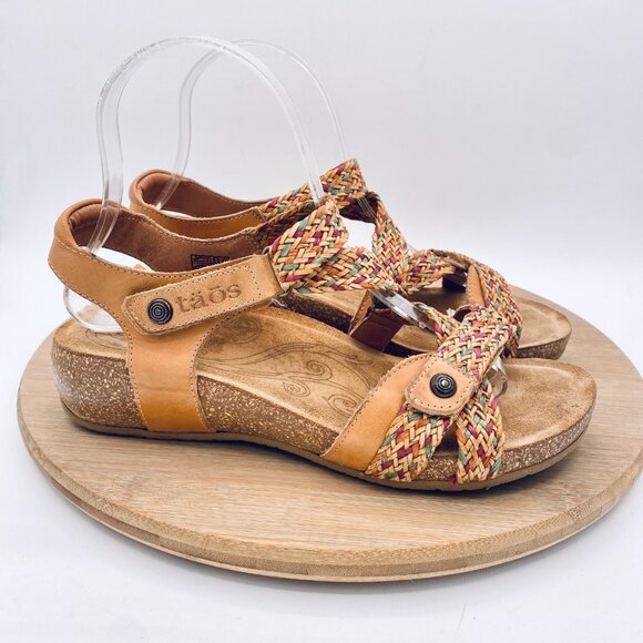 Taos Trulie Sandals Womens 7/7.5 Tan Leather Ankle Strap Orthotic Flats Peep - Picture 1 of 11